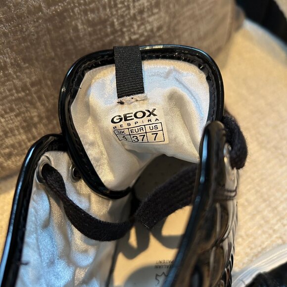 Geox Respira Quilted Patent Leather High-Top Sneakers – EU 37 / US 7 - Picture 4 of 5